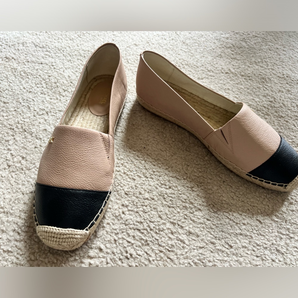 Micheal Kors size 10